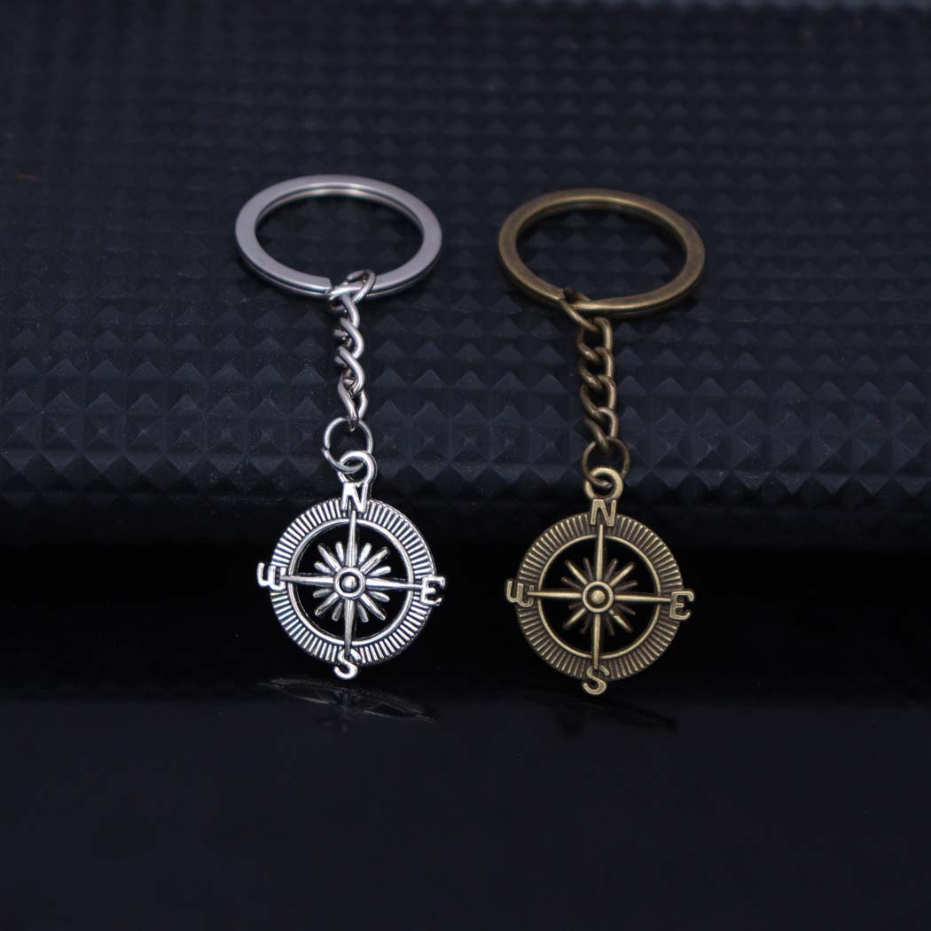 Vintage Fashion Wheel - Porte-clés ancre et roue de bateau