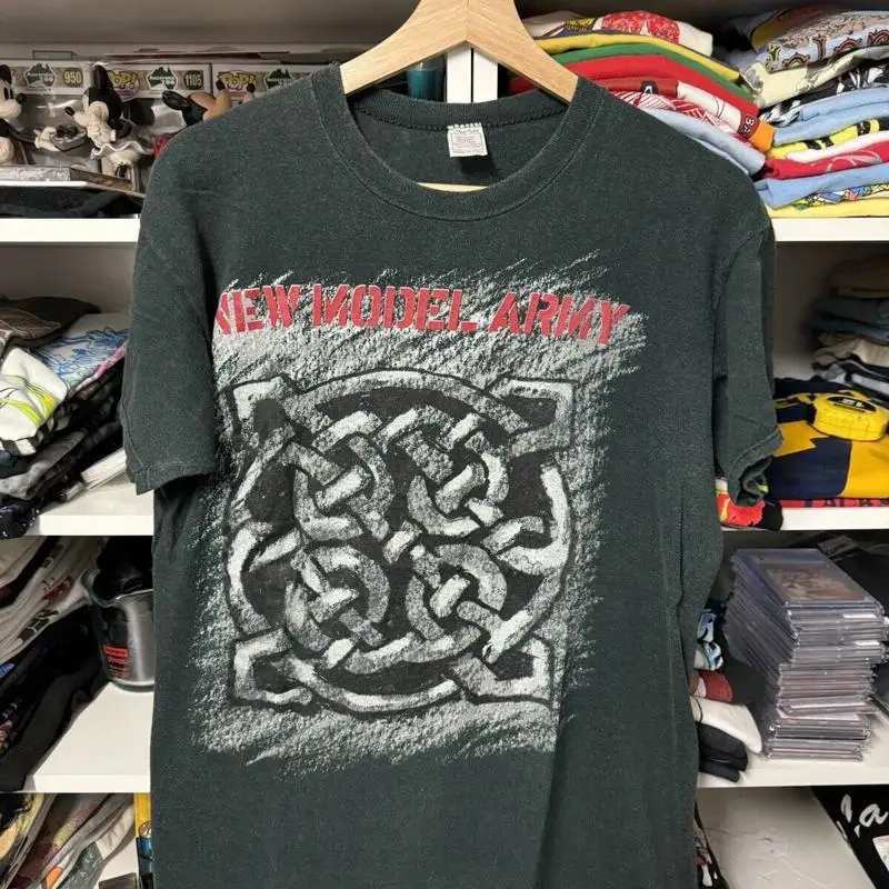 Reprint New Model Army 90S Vin - Band Tee Faded 90S avis et prix