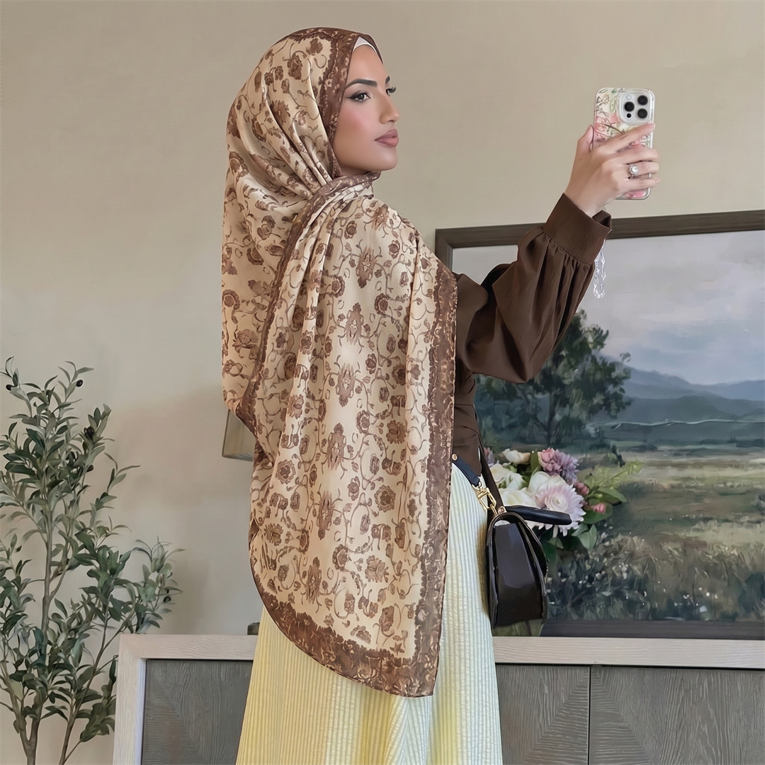 Hijab à imprimé floral vintage - Vintage Fashion Ladies avis et prix
